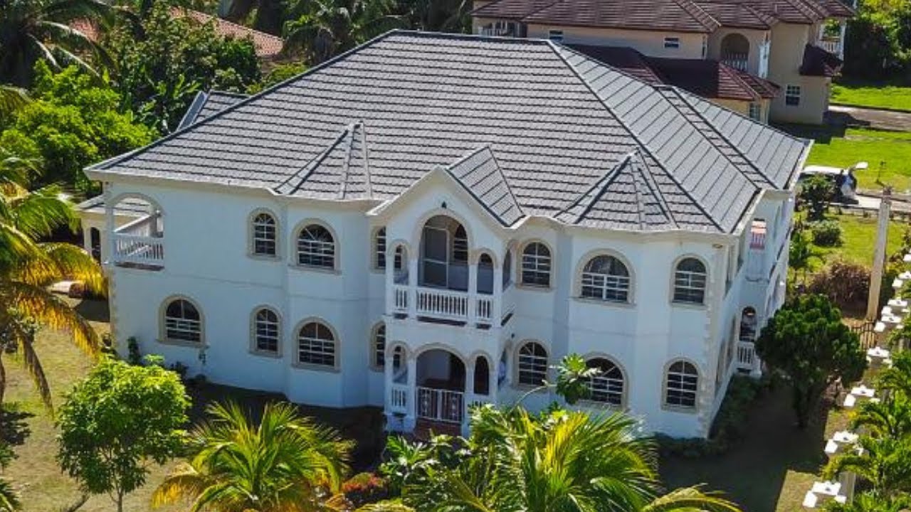 Luxurious 5 Bedroom 5 Bathroom House For Sale in Raspuru, Boscobel, St Mary, Jamaica