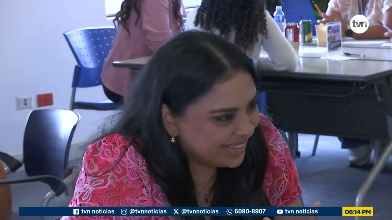 Voces femeninas comparten liderazgo y experiencias en encuentro de Speed Mentoring de TVN