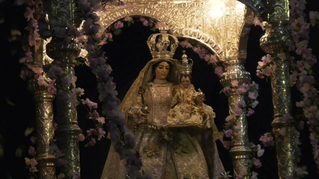 Andalucía de Fiesta | Vibrante, colorido reencuentro de Cazalla de la Sierra con su Virgen del Monte