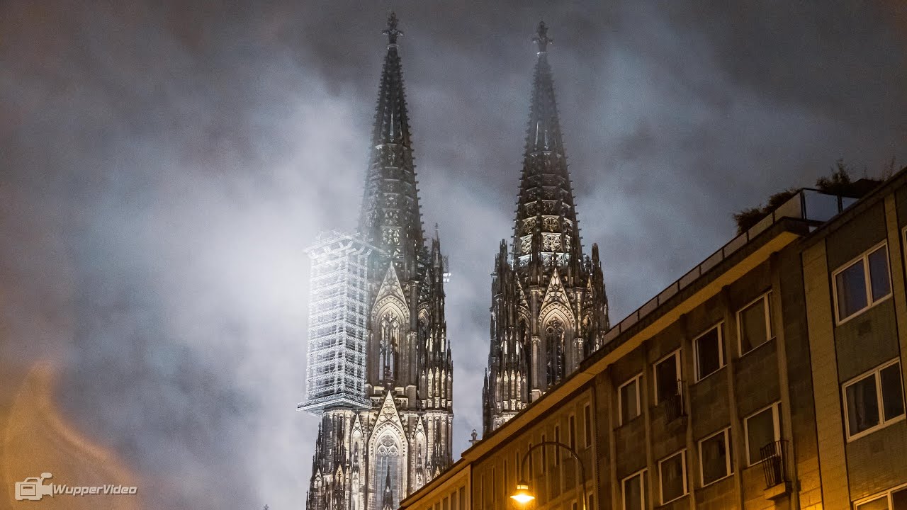 FEUER 4 KÖLNER DOM - Großalarm für die Feuerwehr an Kölns Wahrzeichen | 29.01.2021