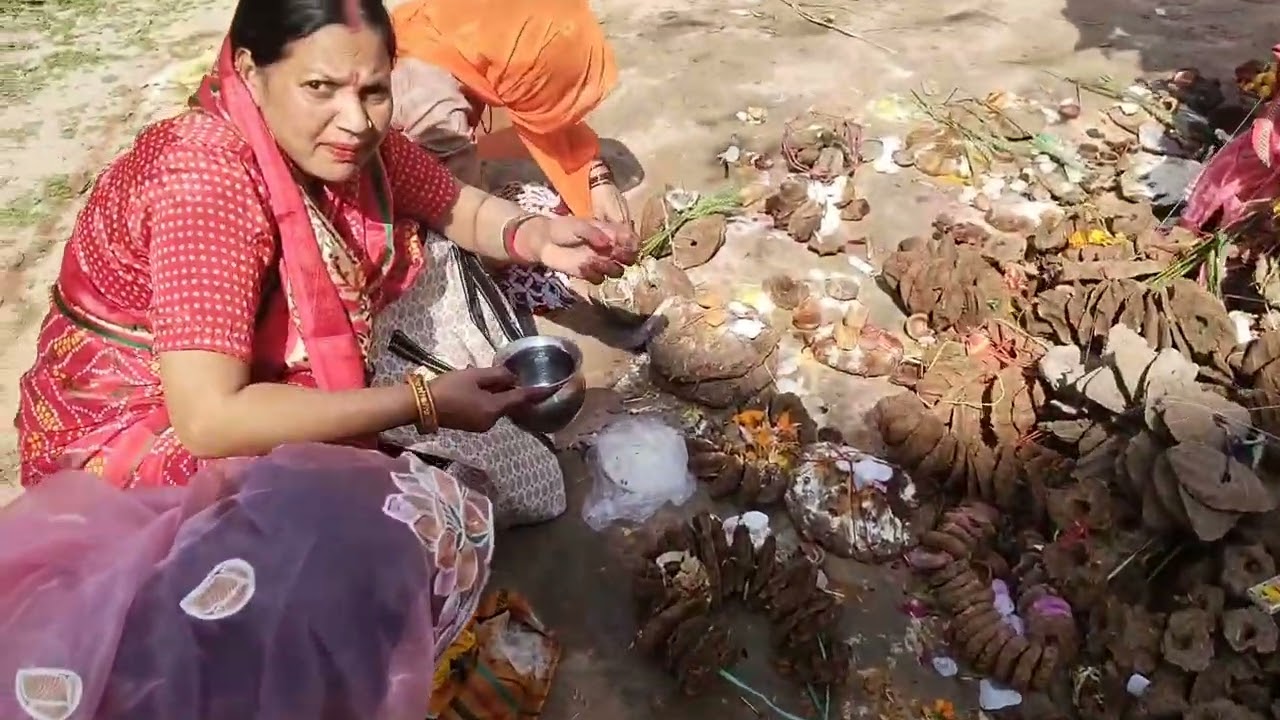 सारी देवरानी जेठानी ने मिलकर किया होली पूजन पुरे रीति रिवाज के साथ 🙏🏻 Rishab family vilog 🙏🏻