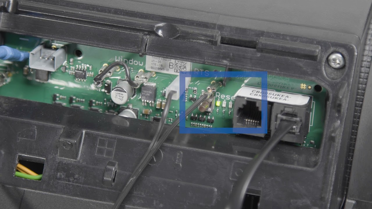 Viewing a Flash Code on the Truma Combi (with analogue controls)