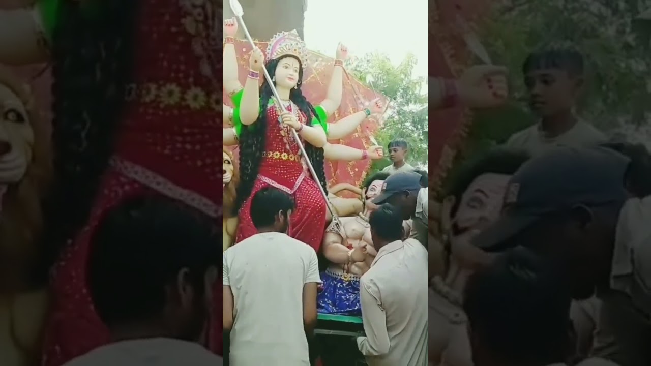 माँ आ रही है🙏                                             चचतुर मुरति कार मुरई बांजरक चोक मुरई