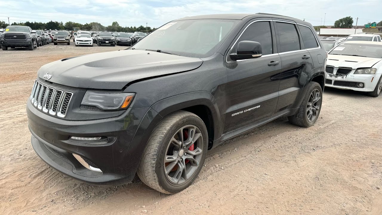 This Jeep Grand Cherokee SRT is way too Cheap at IAA!