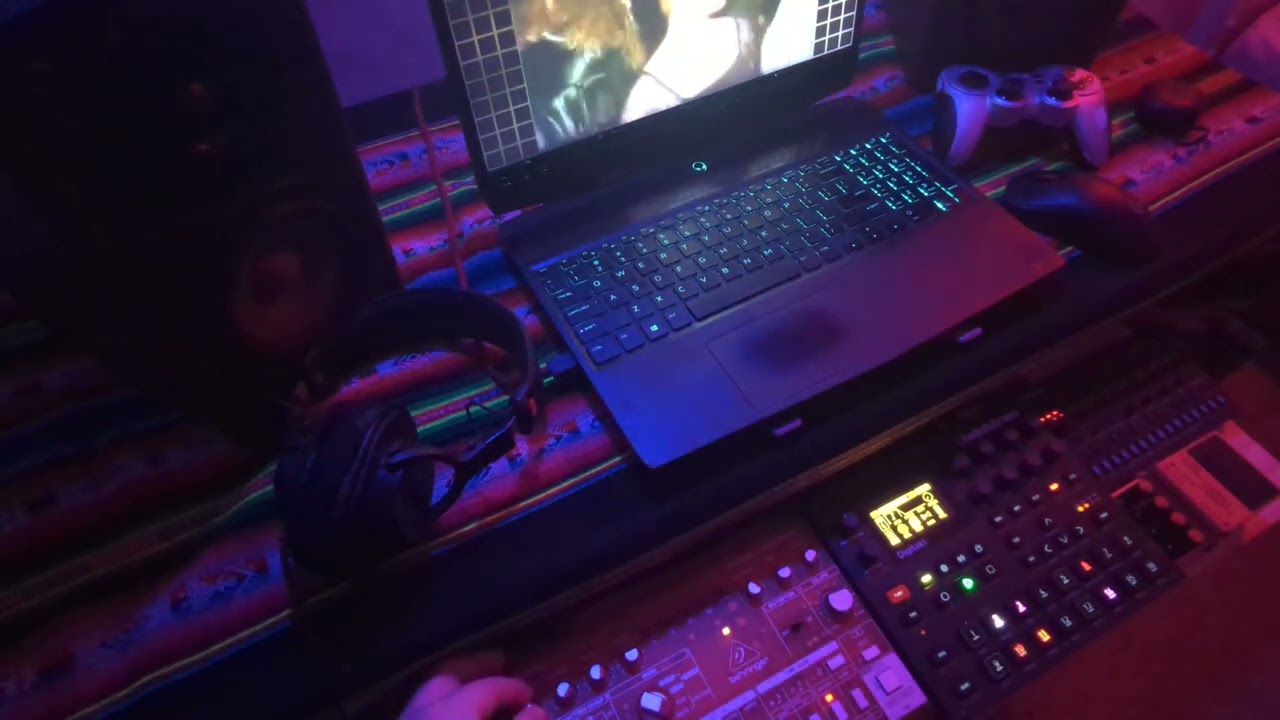 Dawless Live Set (Part 3) – Elektron Digitakt, Roland S1,  Behringer TD3 | Electronic