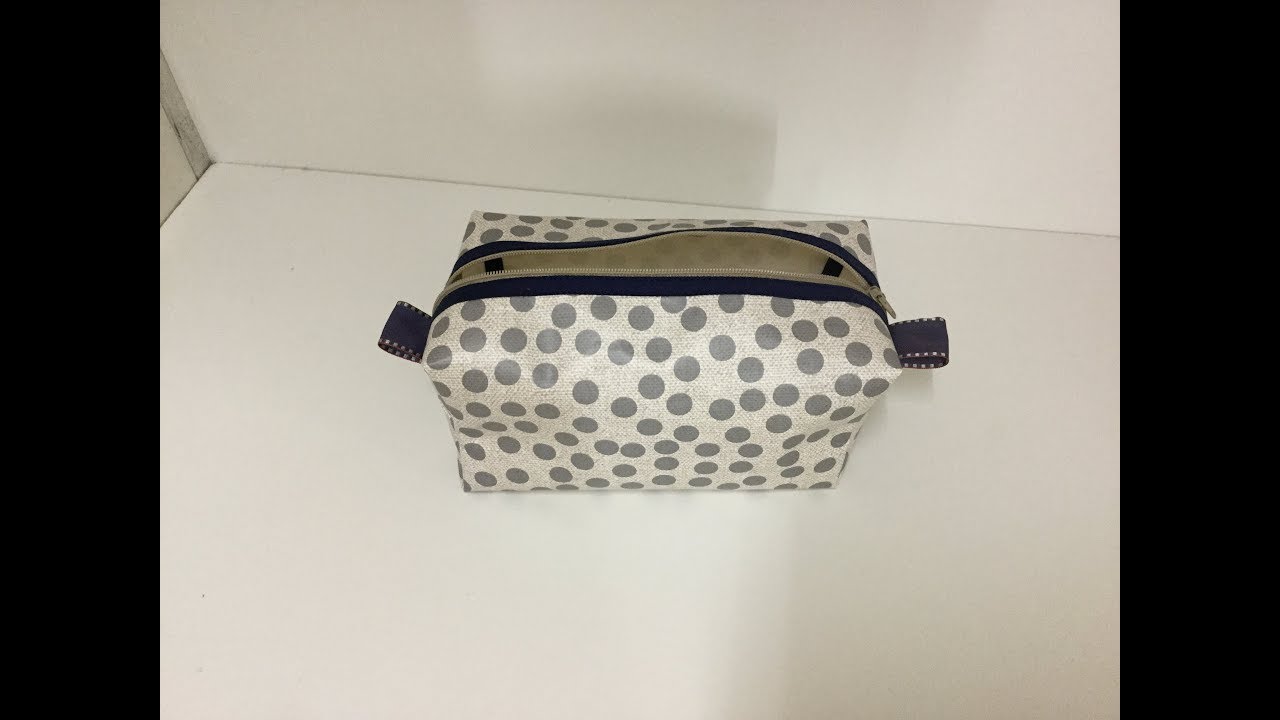 Coudre petite trousse de toilette en toile cirée - Tuto Couture Madalena