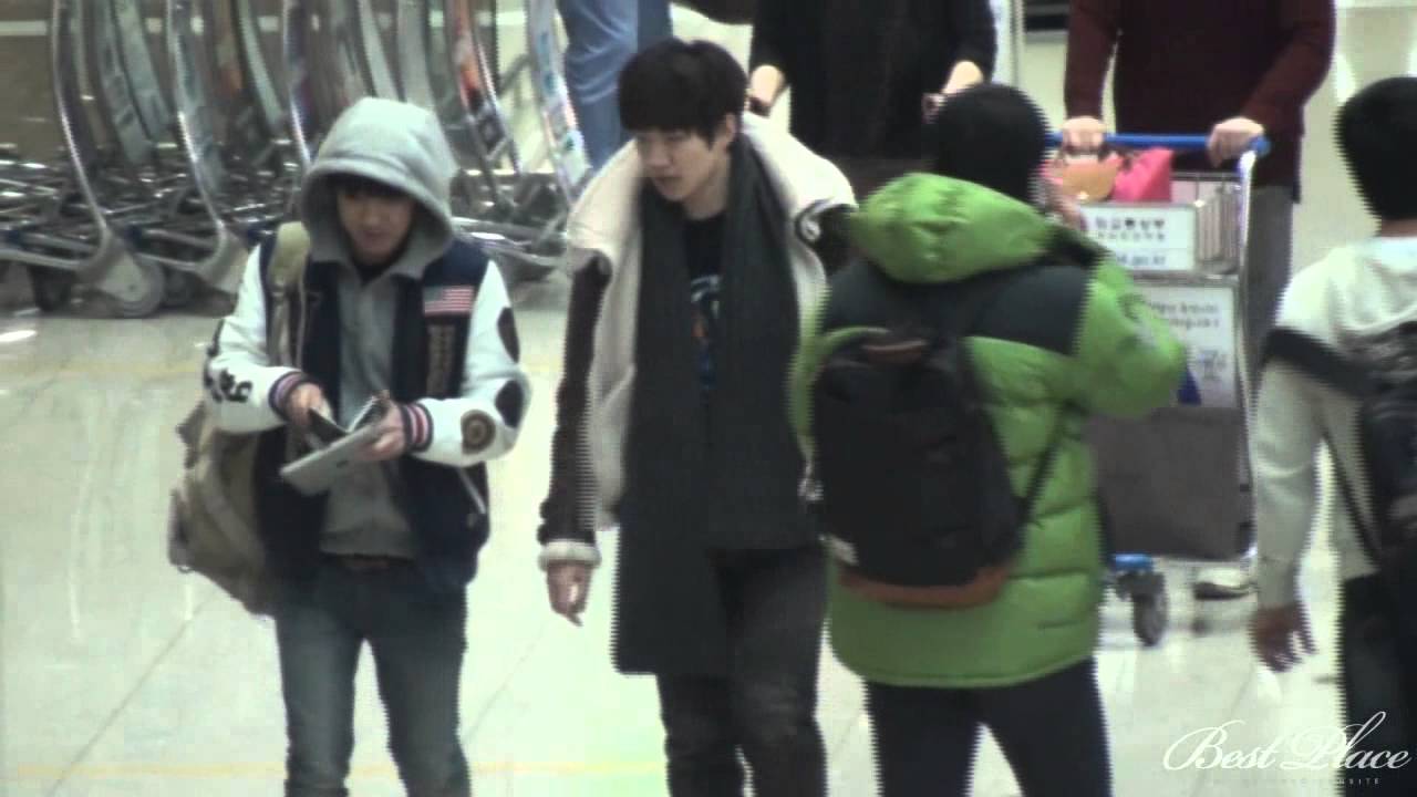 [FANCAM] 130203 JUNHO Incheon Airport (from & to Thailand)
