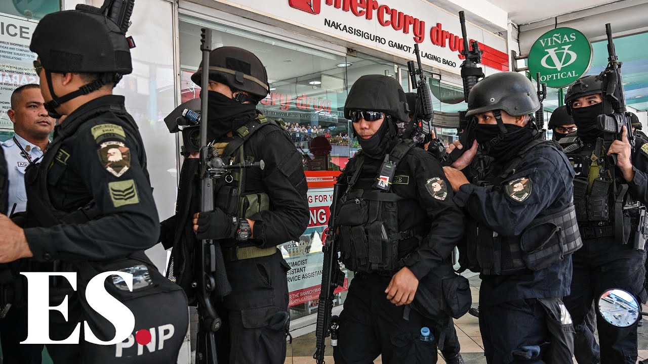 Manila shopping mall on lockdown as sacked security guard shoots one and takes dozens hostage