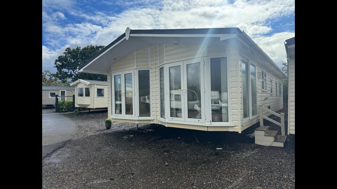 Pre-Owned Cosalt Matisse Twin Static Caravan Tour | 35x20 | 3 Bedrooms | UK Caravan Centre