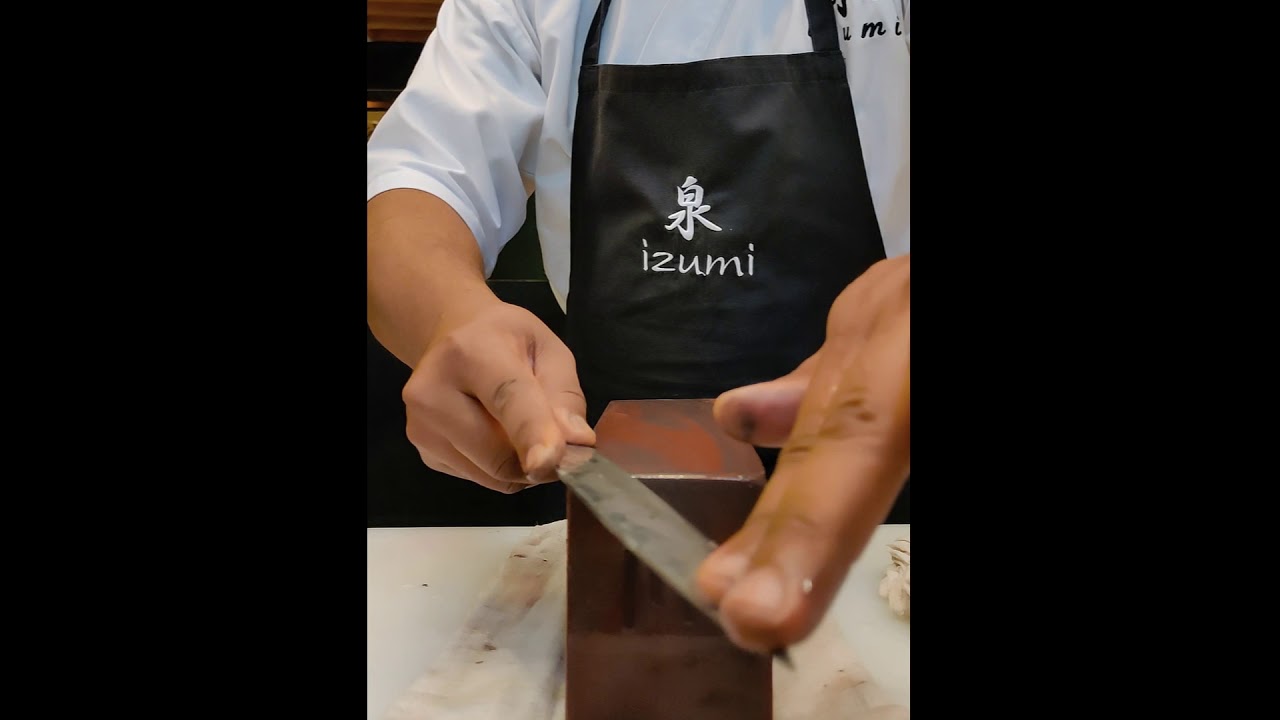 Ten minutes knife sharpening Sujihiki Damascus VG10