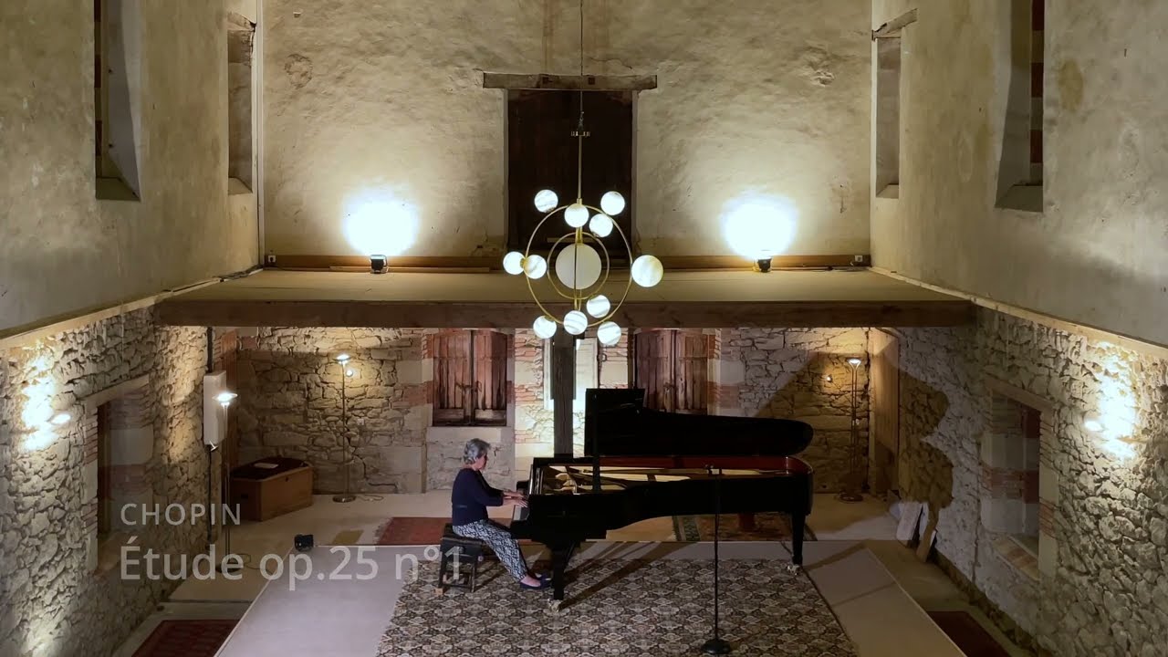 Chopin | Étude Op  25 No 1 in A flat Major - Cristina Ortiz