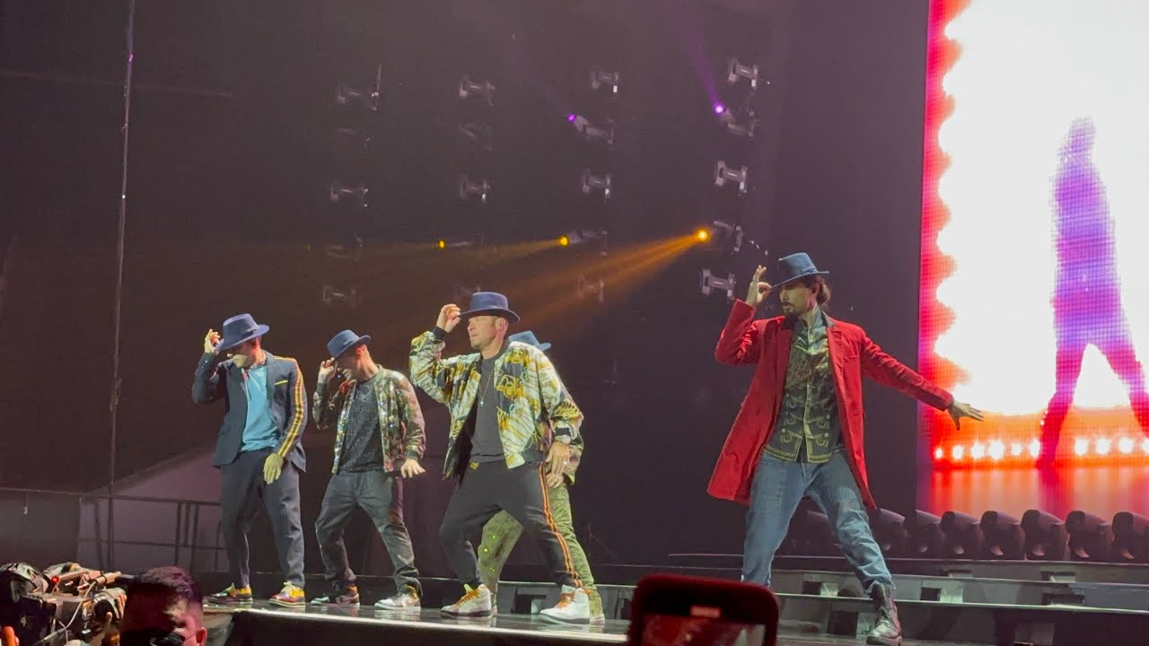 BACKSTREET BOYS - All I Have To Give (DNA World Tour in Manila)