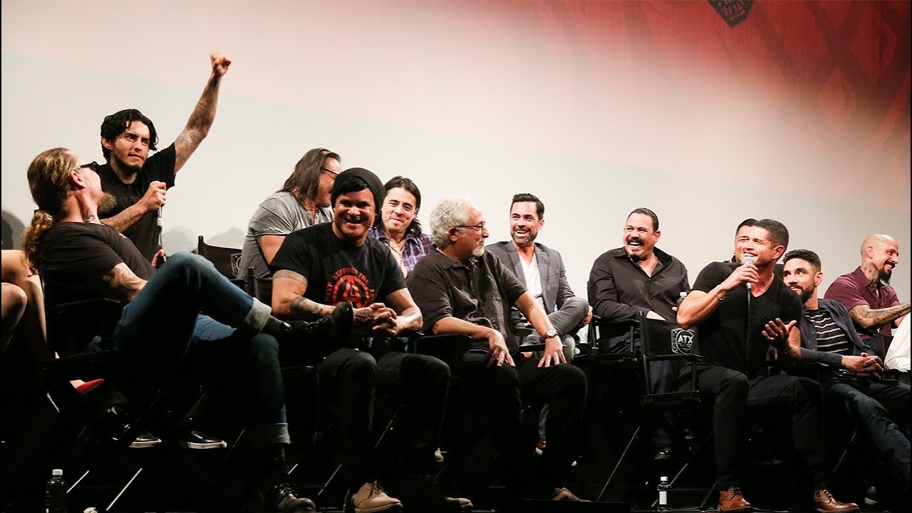 Панель фестиваля ATX: Mayans M.C. (2018)