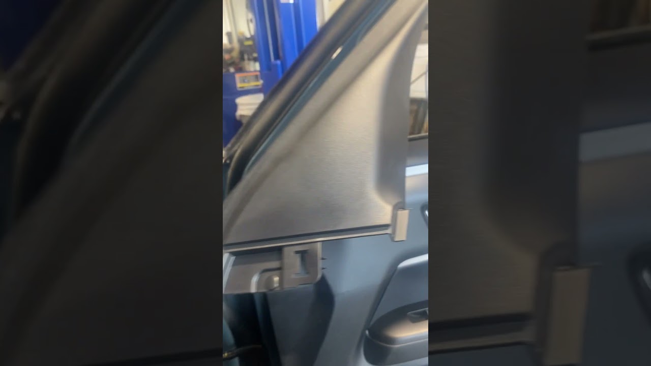 2021 ford bronco sport mirror replacement.