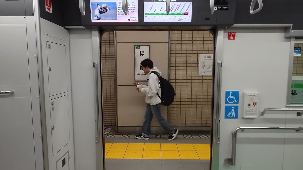 大阪メトロ400系01F ドア開閉