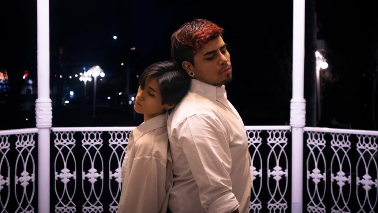 Mentiras Cautivas - En Otra Vida (feat. Gray)