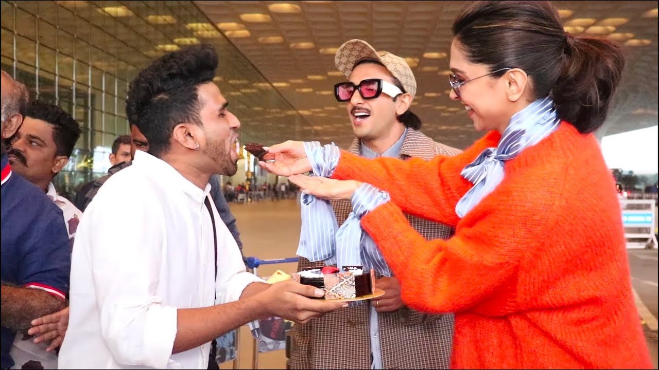 Deepika padukone Celibrate Her Birthday With Ranveer singh At Airport | Deepika padukone Birthday