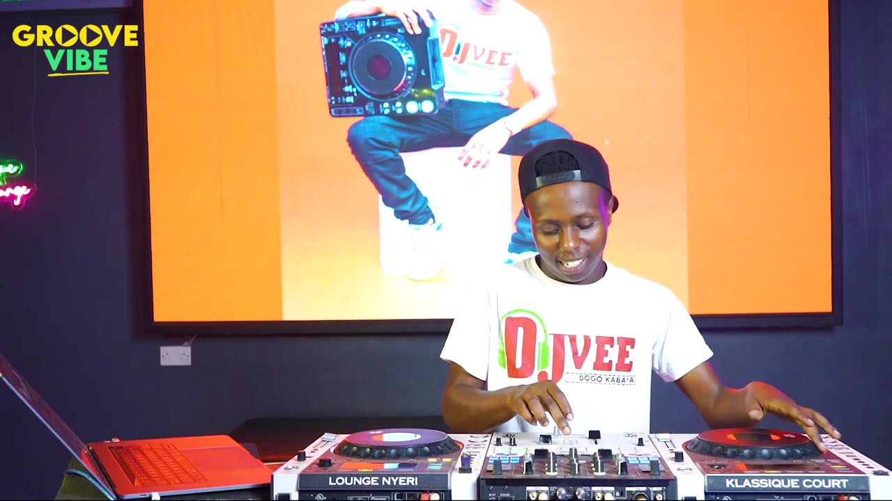 The Switch Ep  1   Deejay Vee   Kadogo Kabaya Official Mix