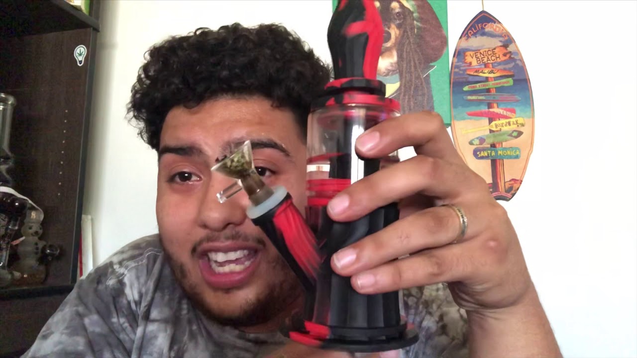 Waxmaid 4in1 waterpipe (Review) #waxmaid #waxmaidwaterpipe #bongs #smokesesh