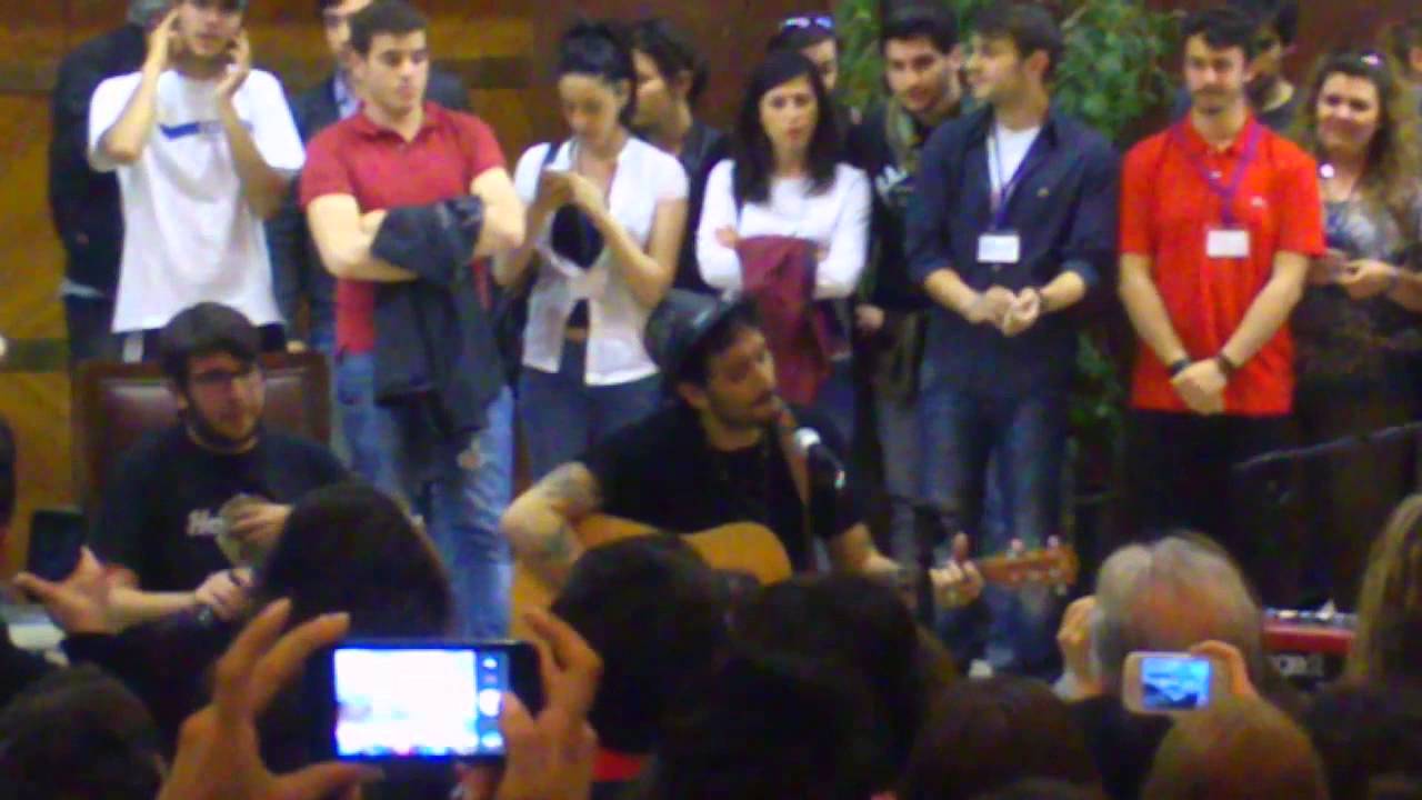 Moro a 