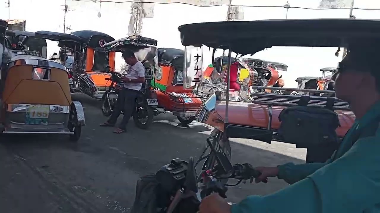 November 18, 2025kunti lang ang nakapila mga katoda