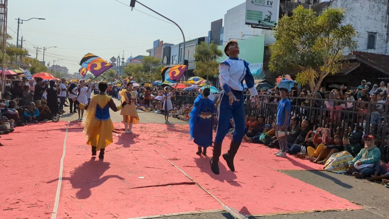MARCHING BAND SMP NEGERI 3 JEPARA KARNAVAL HUT RI KE 79 SE KAB JEPARA