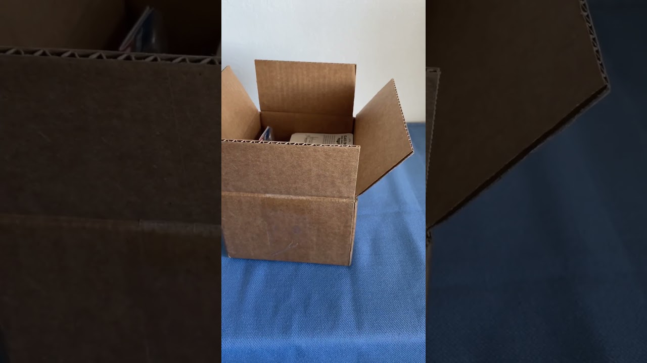 Unboxing 48&rsquo; Containers (HO Scale)