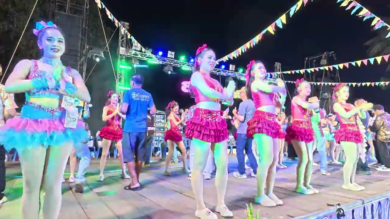 【#PhetchaburiDance】#รำวงเพชรบุรี✿10minite workout dance🎼ขวัญใจตาลกง✿สวยงามมาก ดุจนางฟ้า 5 [DJI5Pro]