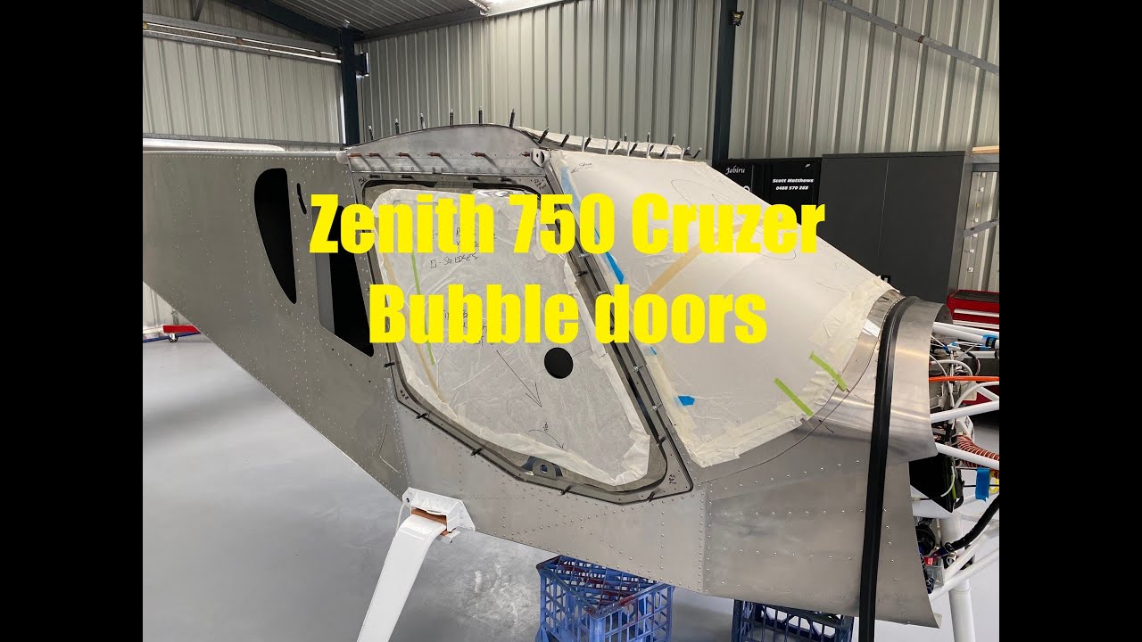 Zenith 750 Cruzer Bubble doors