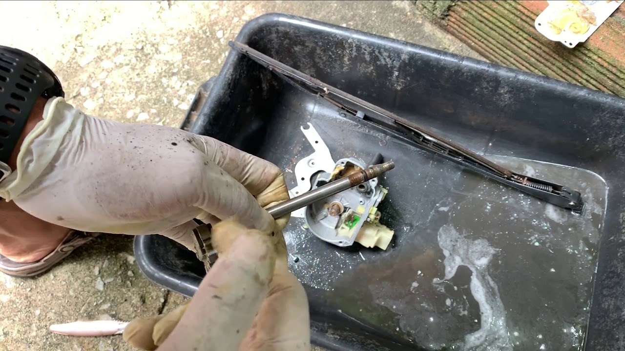 Limpador traseiro Tipo e Tempra SW, limpeza e manutenção.