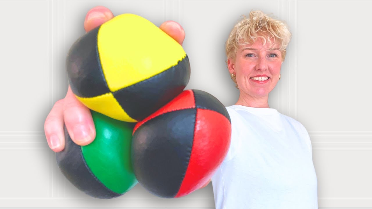 Learning to Juggle (as a total beginner)
