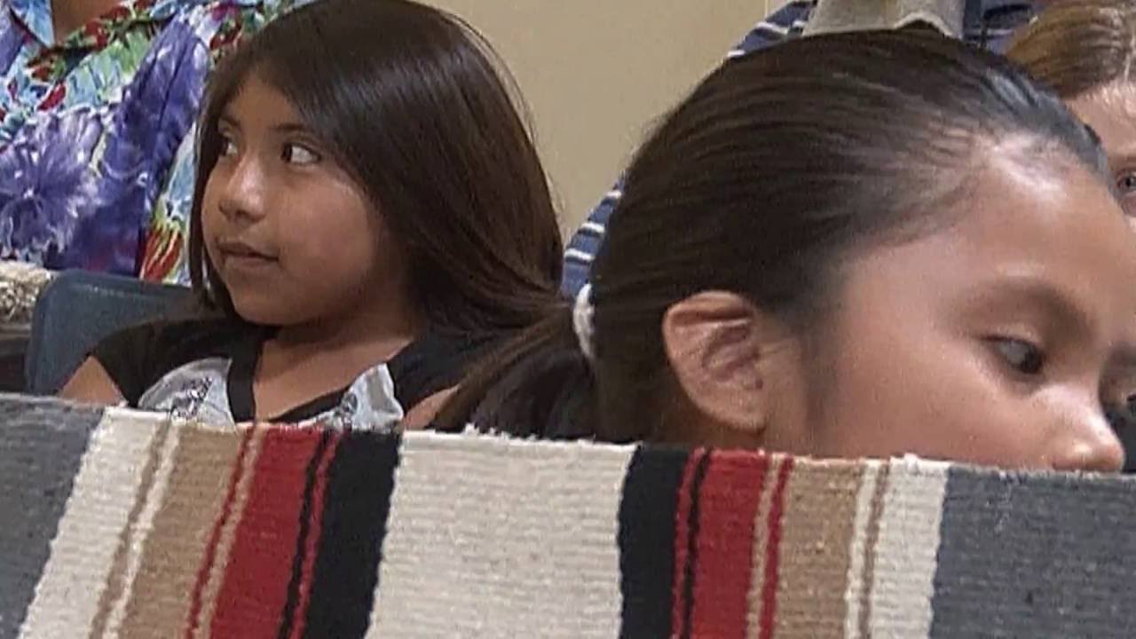 Learning to Play Peón at Cocopah