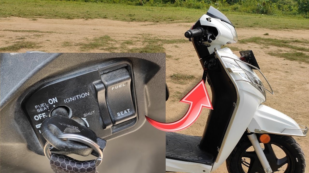 Key got stuck in key fob 😨|| Big Problem in my Activa 125 bs6