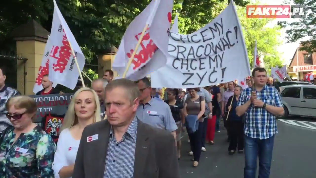 Protest w Łańcucie. Mieszkańcy bronią fabryki