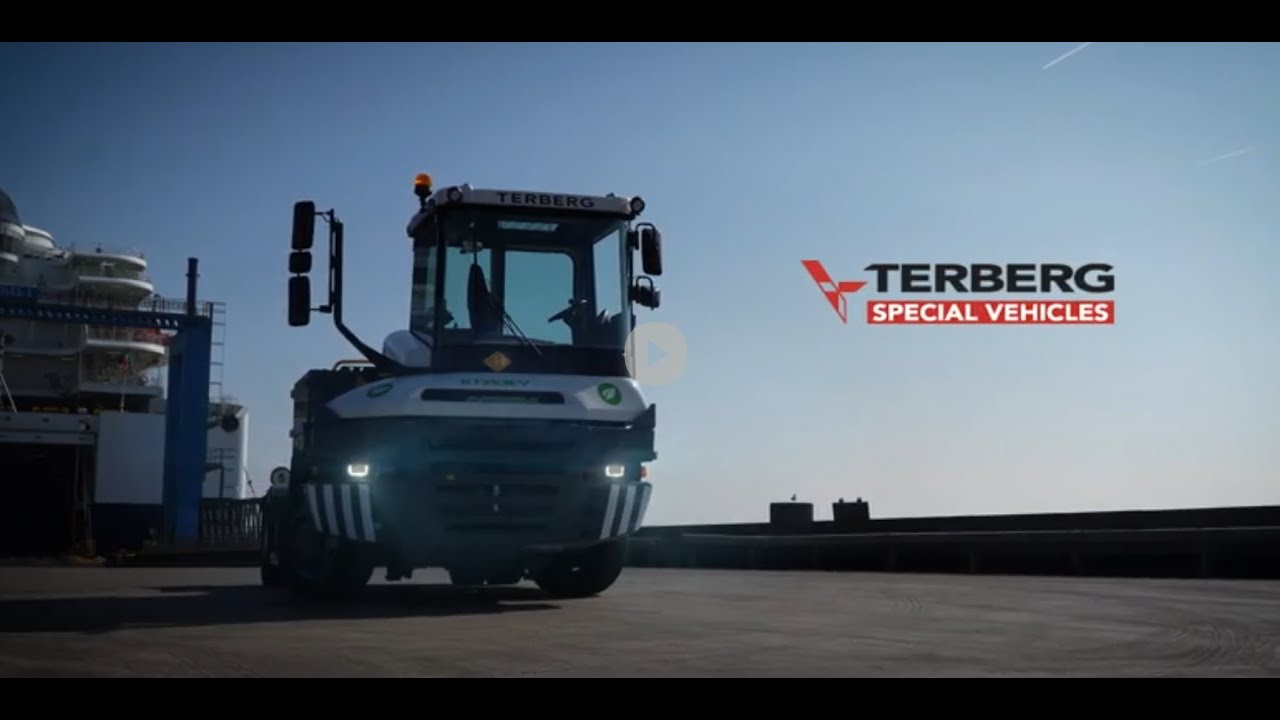 Terberg RT 253 EV Electric RORO Terminal Tractor