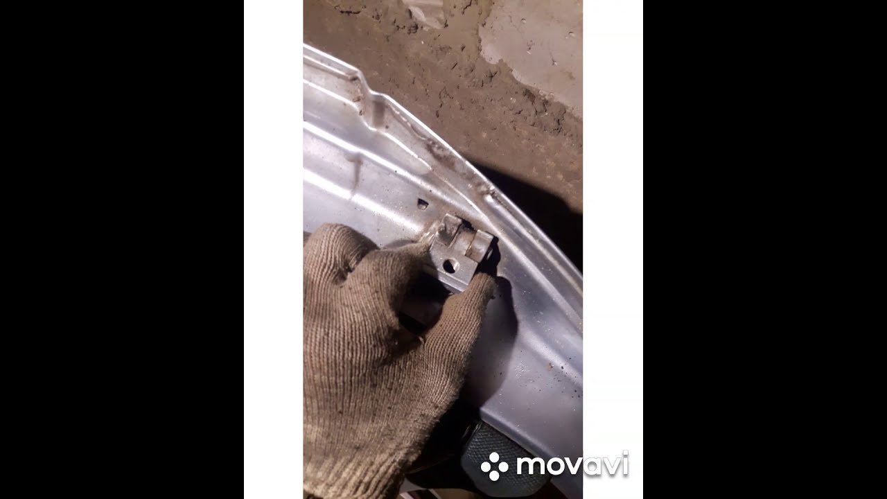 Ремонт дверной петли Фольксваген Гольф 2 1986 г.в.