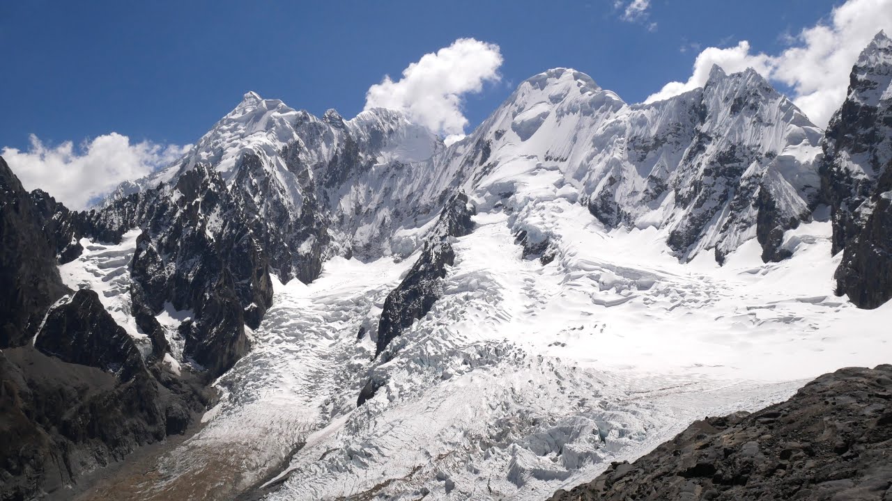 Peru. Cordillera Huayhuash. Alpine Route. Alpine Circuit. Individual Trekking. Huayhuash Trek.