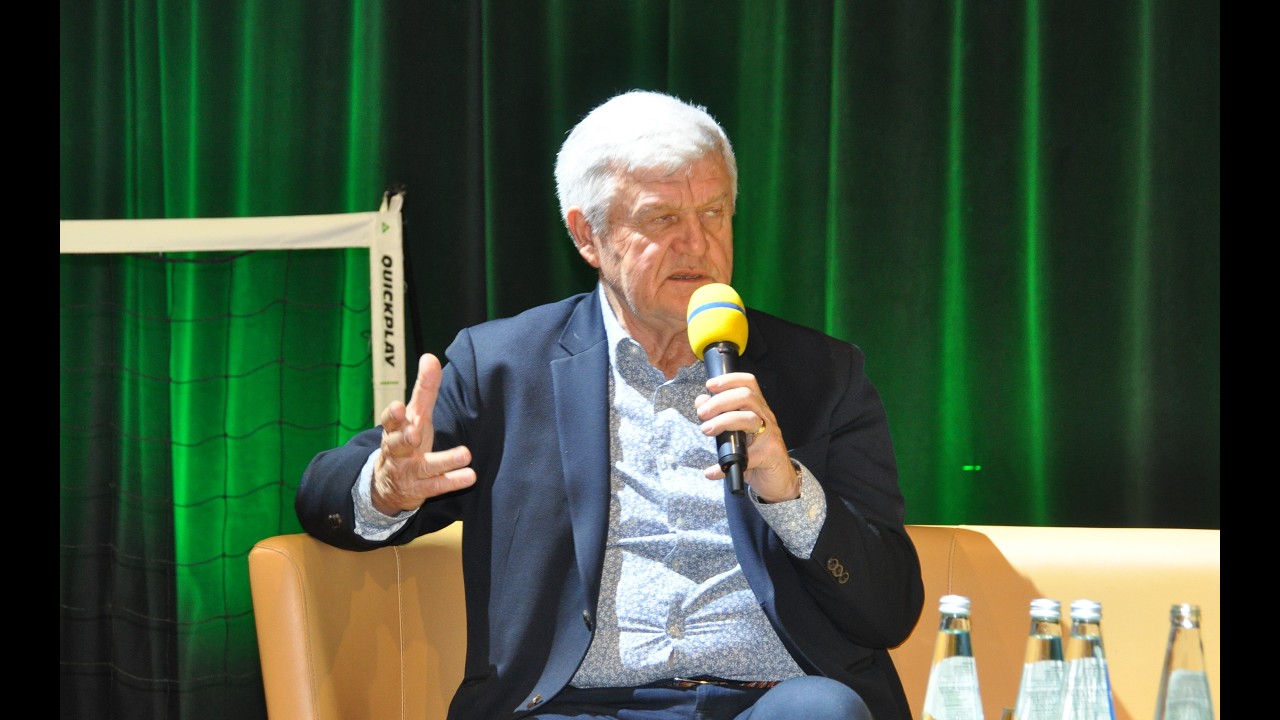 Włodzimierz Lubański w Stąporkowie. Mówił o Urbanie, Bońku i świętokrzyskim
