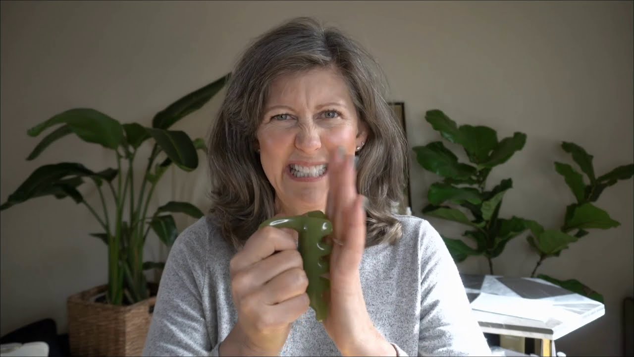 Anma Massage Lesson 1 - How to Release the Forehead & Scalp