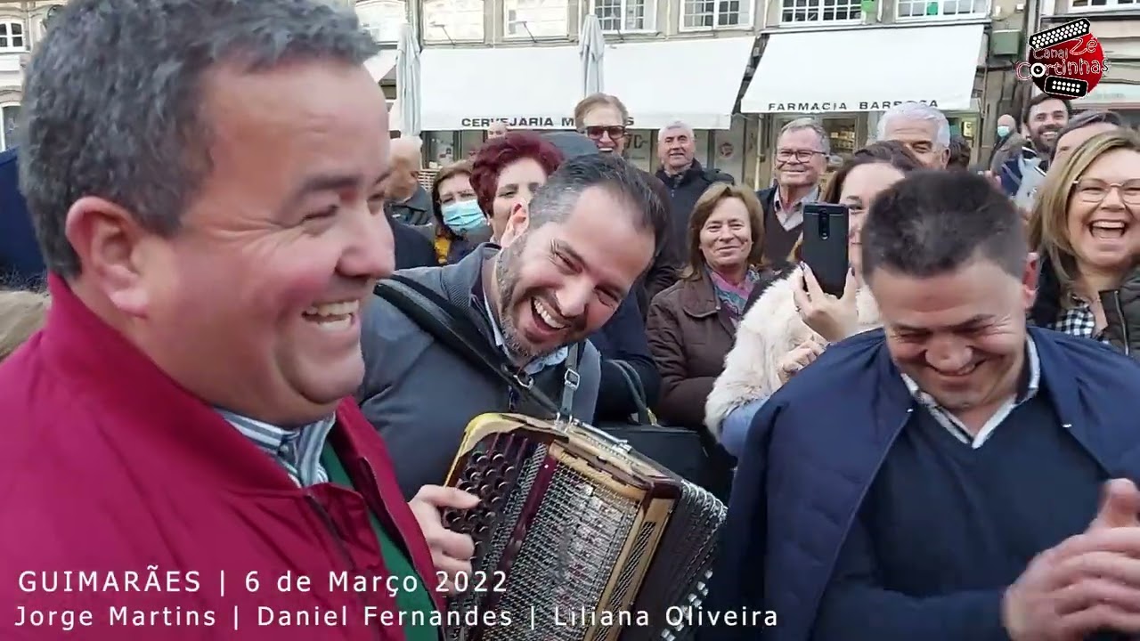 DESGARRADA ENTRE VIMARANENSES Liliana Oliveira, Jorge Martins e Daniel Fernandes em GUIMARÃES