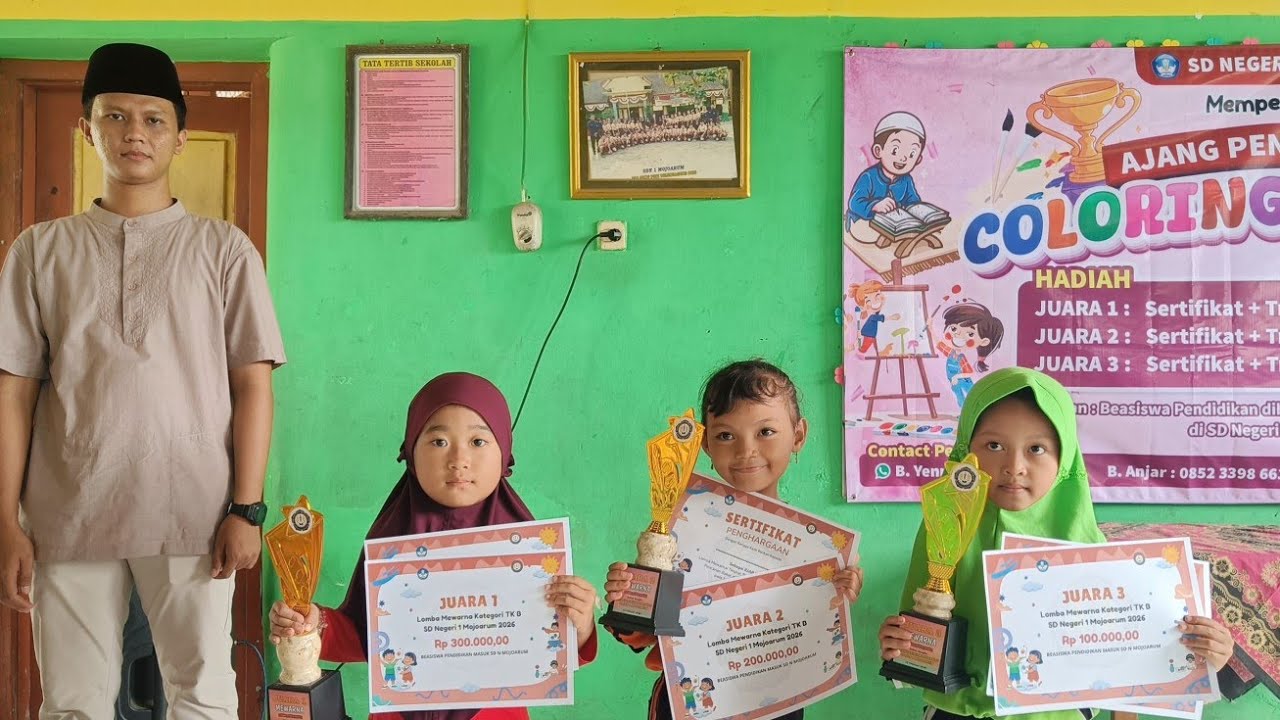 Lomba mewarnai di SDN 1 Mojoarum Gondang 