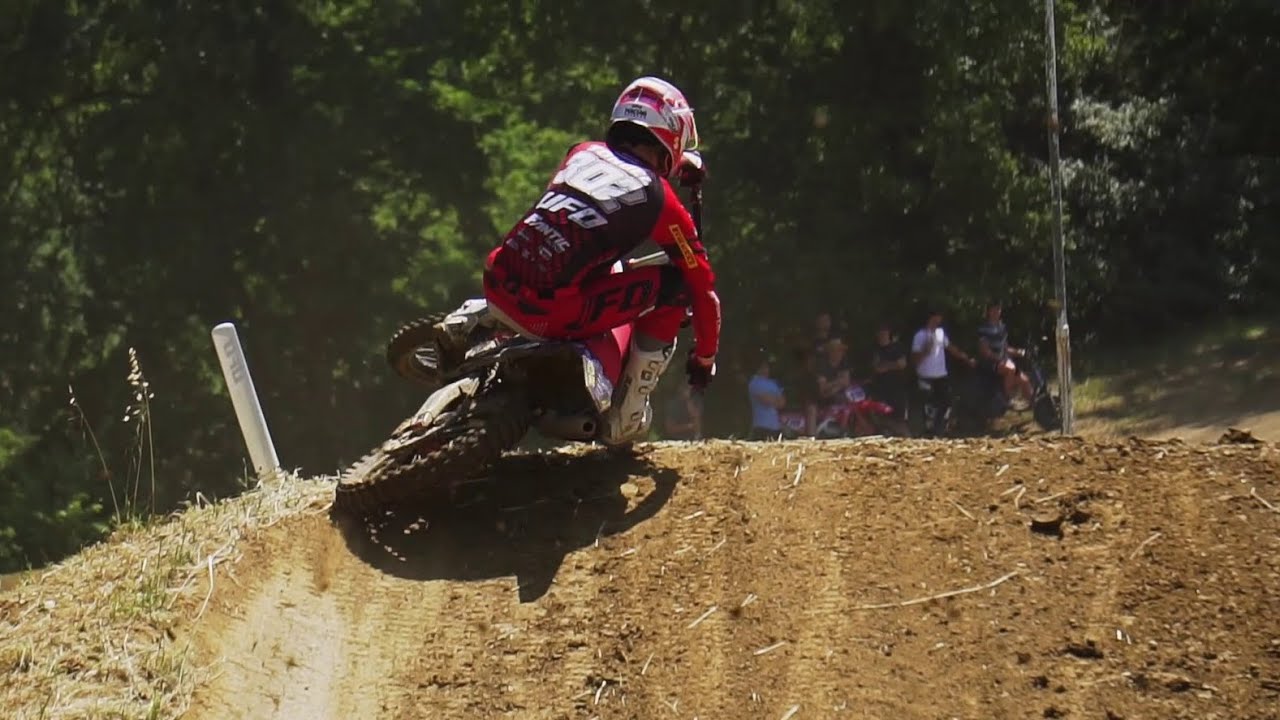 Twostroke action with Cornelius and Hakon | FANTIC 250