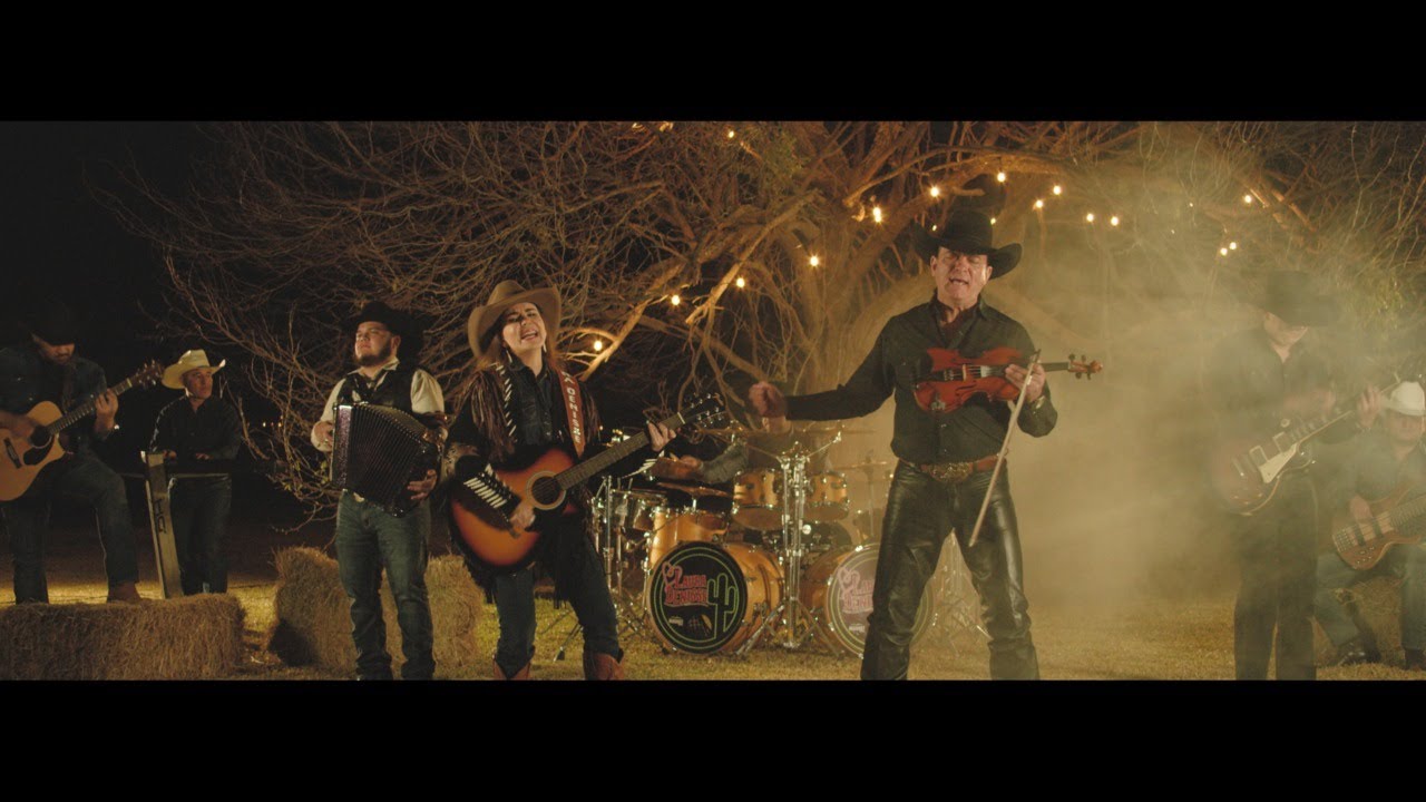 Laura Denisse y los Brillantes - Empezar de Cero - ft Lalo Gameros (Caballo Dorado)