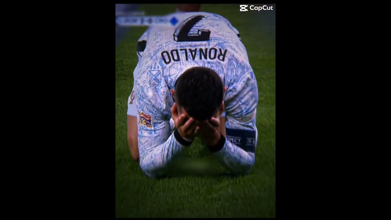 Ronaldo 900th goal