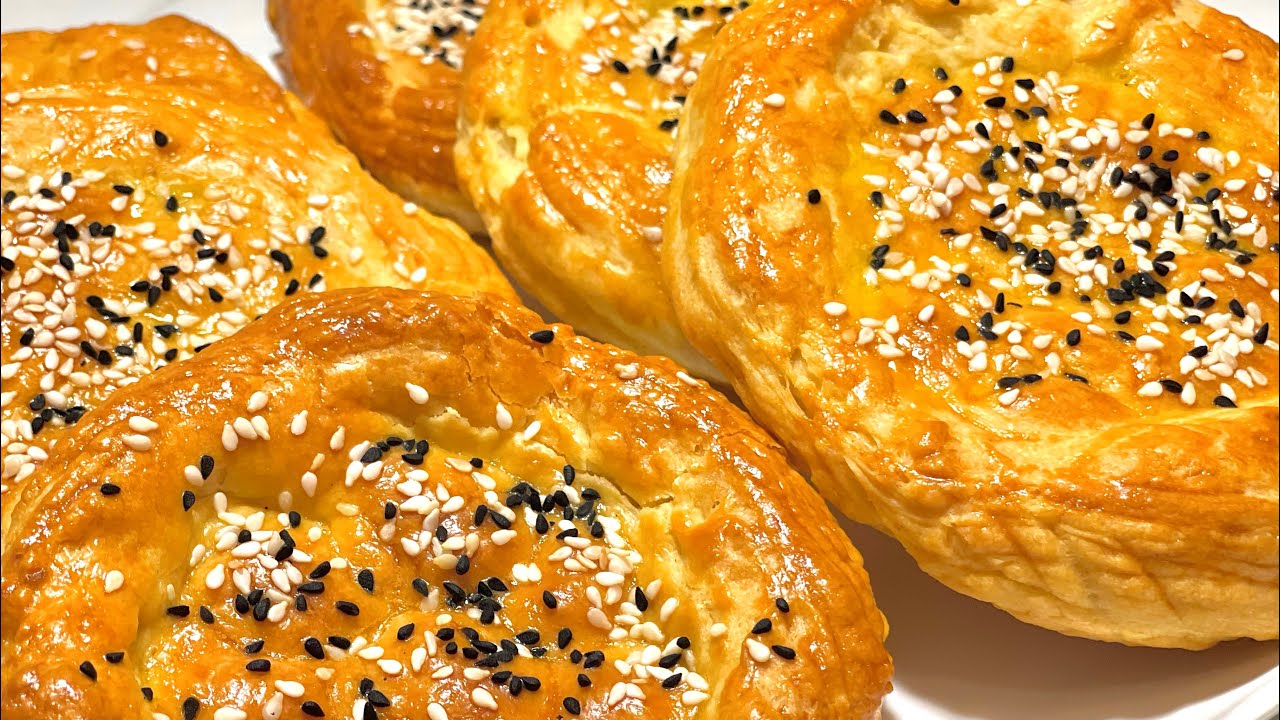 کلچه نمکی KULCHA NAMAKI( SALTY COOKIES )