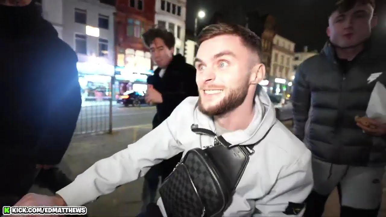 Edmatthews LIVE - shutting down Liverpool in a wheelchair ♿️ 