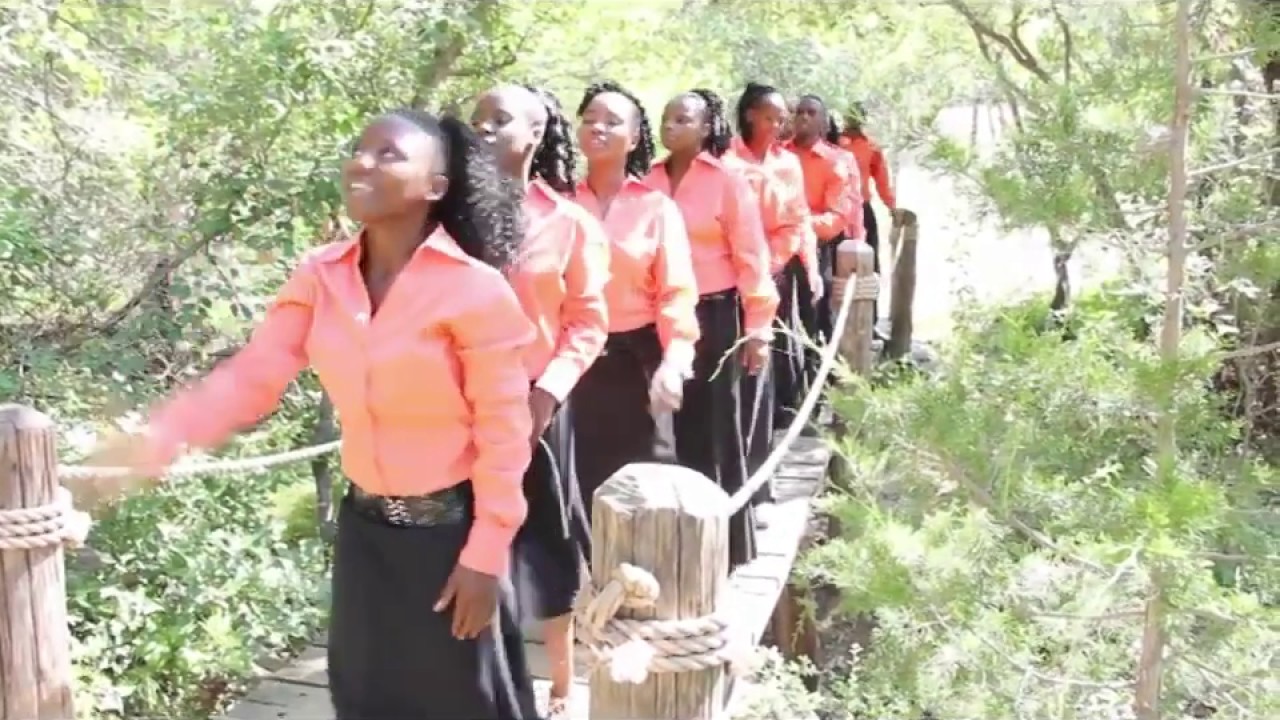 Parapanda by Upendo Choir Official Video (USA)