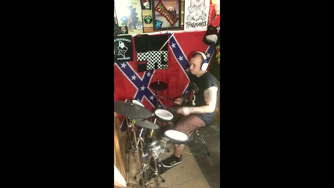 Nekromantix - Who killed the cheerleader. Psychobilly drum cover.