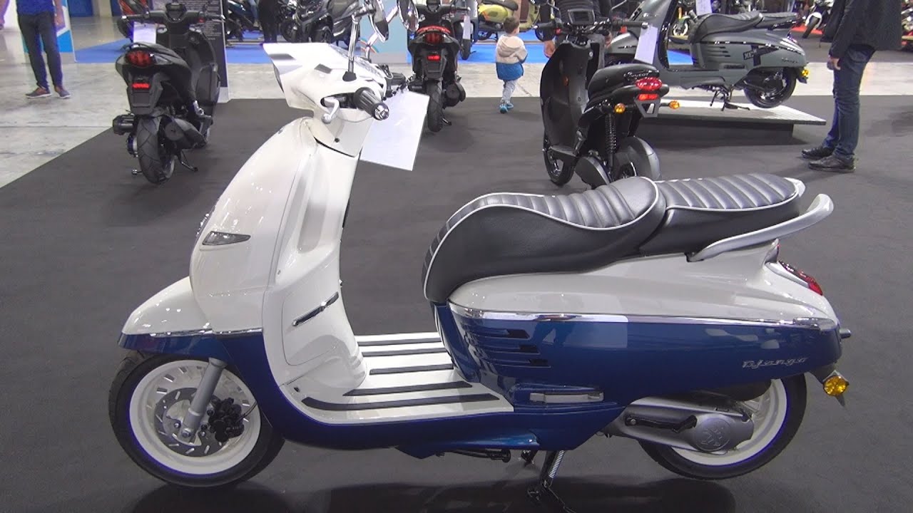 Peugeot Motorcycles Django Standard Scooter Motorcycle (2023) Exterior and Interior.