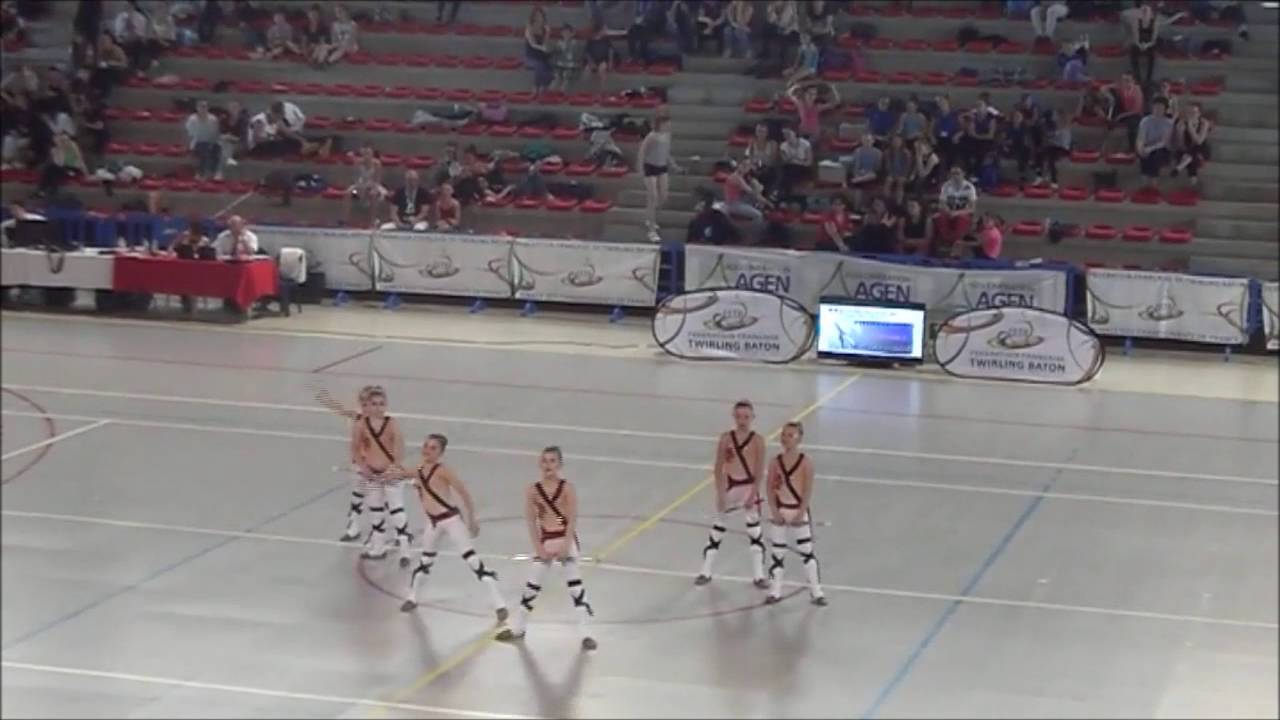 Equipe benjamine N2 du TWIRLING NEGREPELISSE 2016